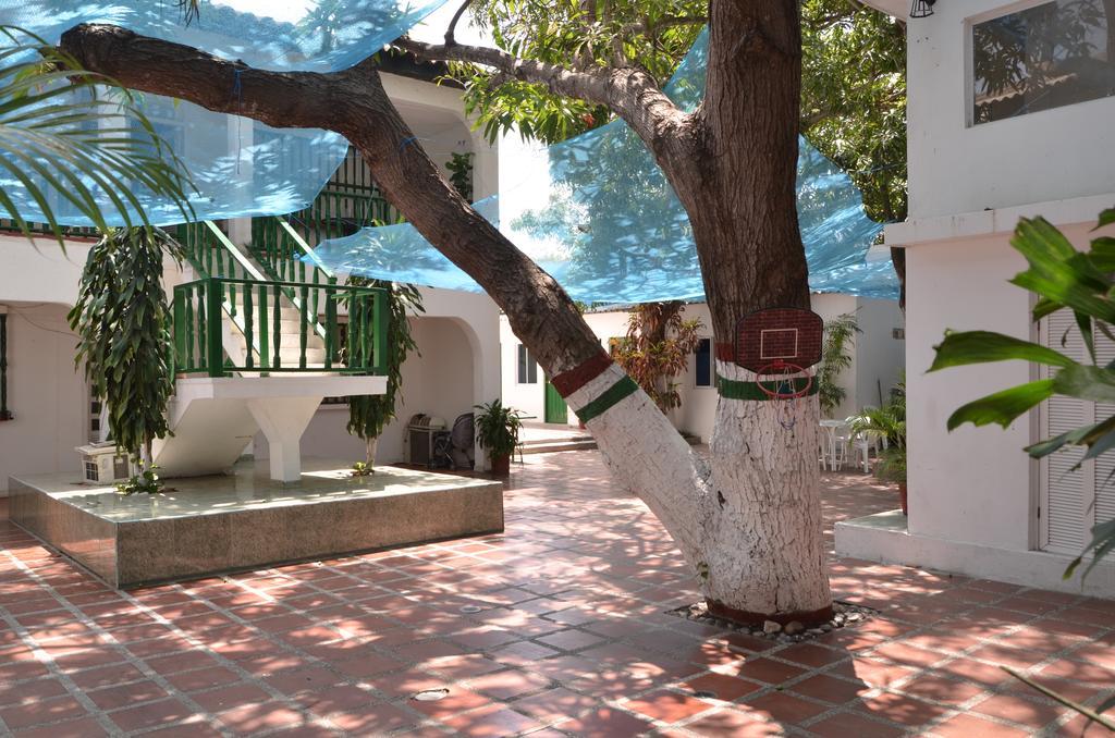 Hotel Vargas Airport Cartagena Eksteriør bilde