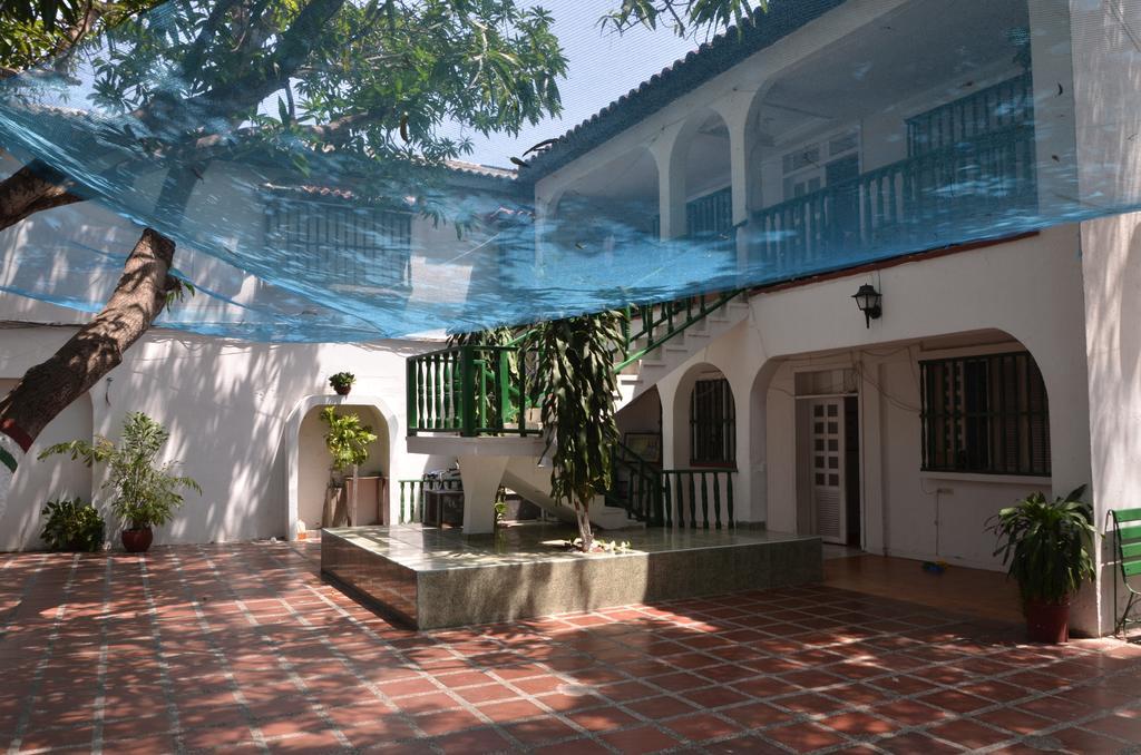 Hotel Vargas Airport Cartagena Eksteriør bilde