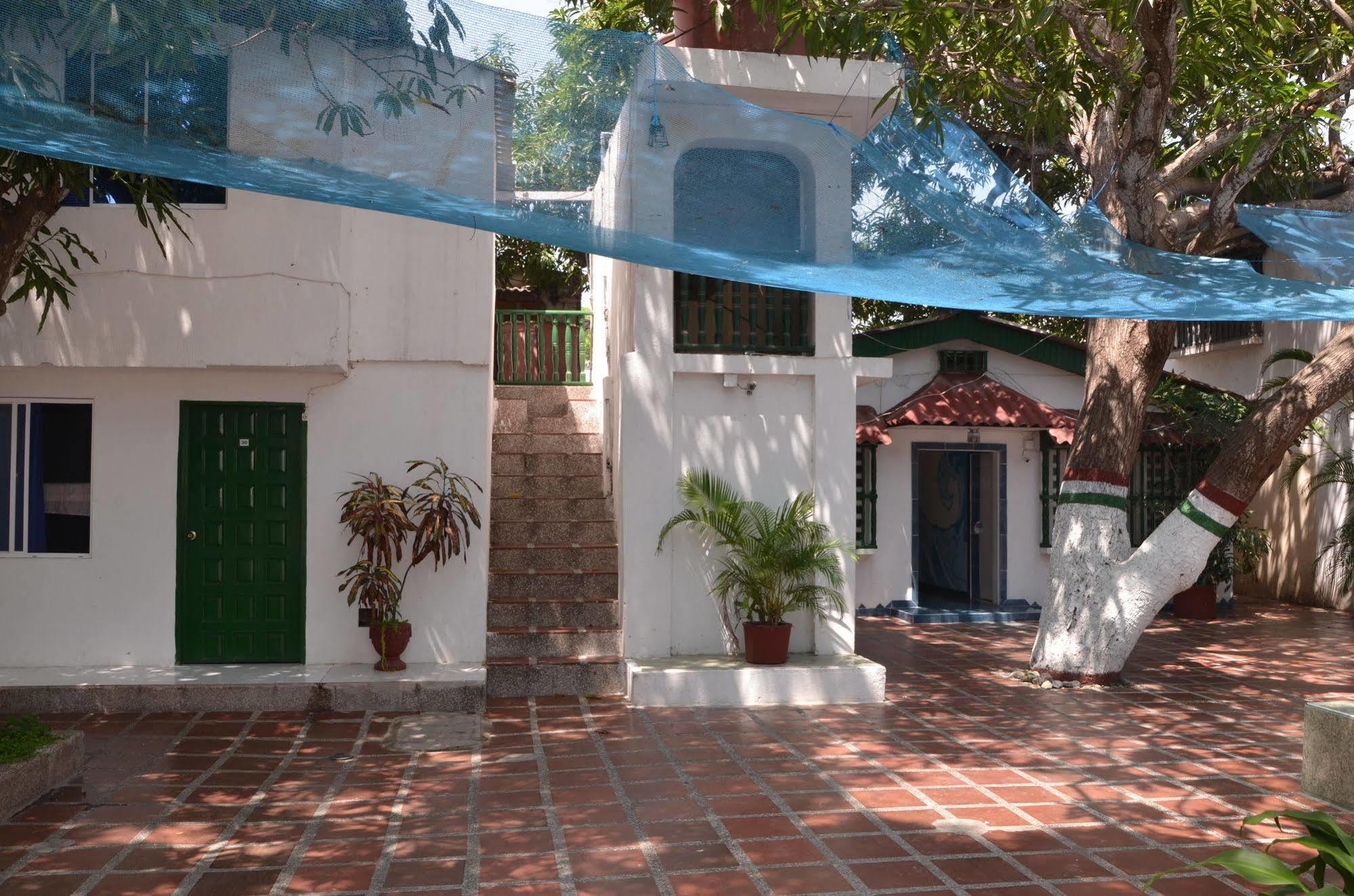 Hotel Vargas Airport Cartagena Eksteriør bilde